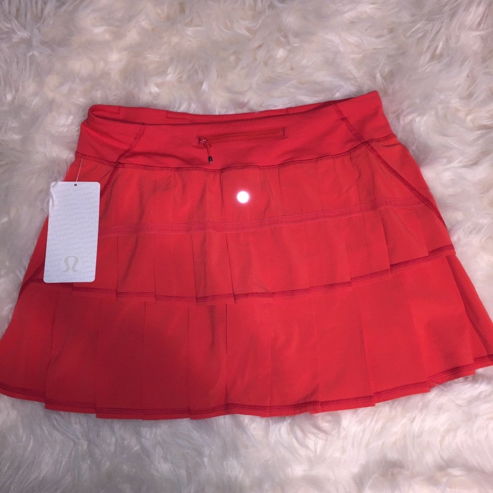 Lululemon pace setter skirt